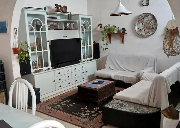 1, 2 Or 3 Bed - Malta Location, Very Near Sea And Tourism Hub